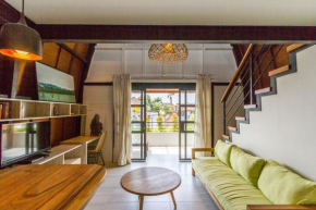 Гостиница Batu Bolong Studio Kayu  North Kuta